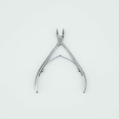 Pince à cuticules STALEKS NC-10-8