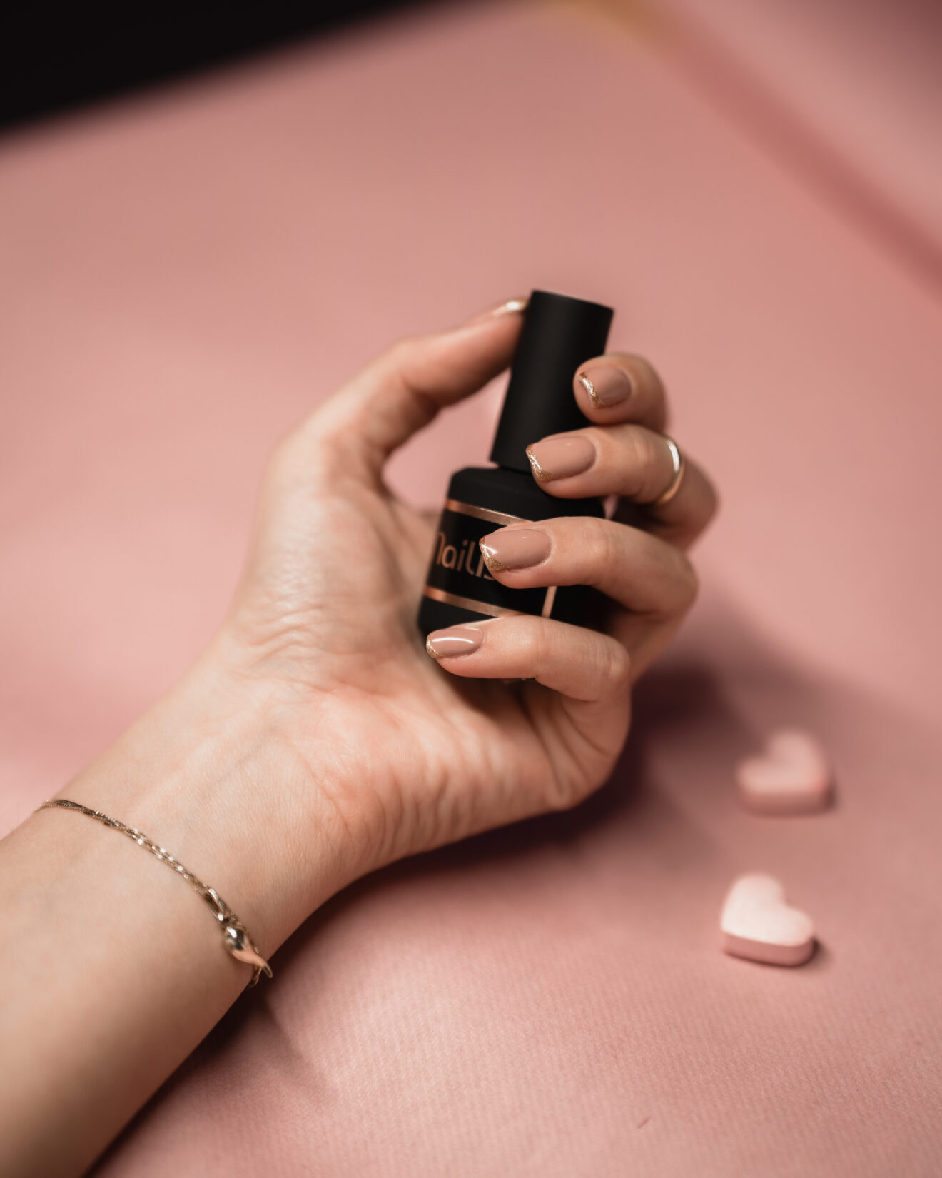 prendre-soins-de-ses-ongles-nailisa