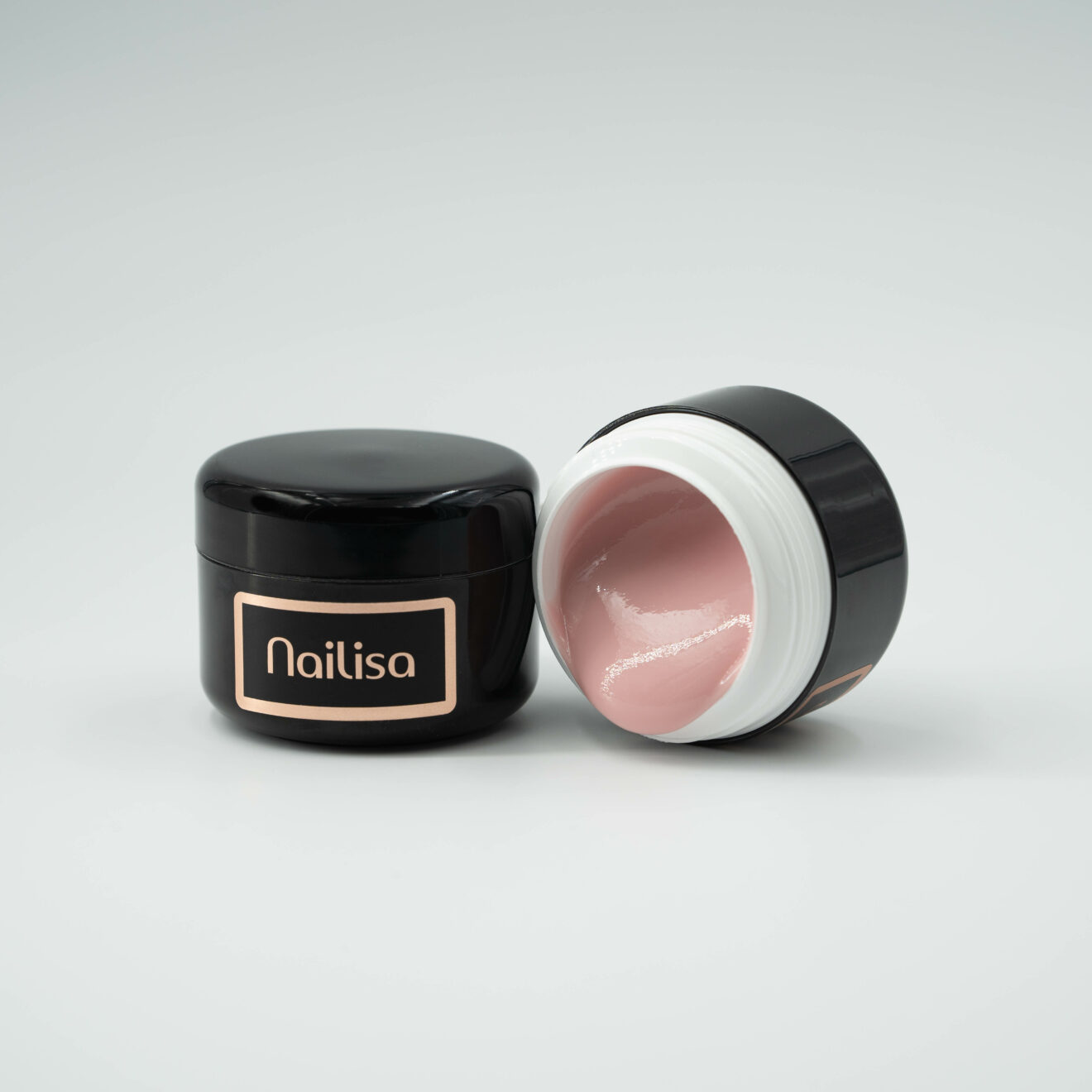 gel ou résine pour les ongles